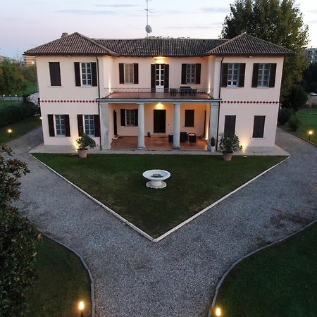 Suites Mansion Rozzano Exterior photo