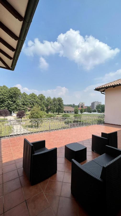 Suites Mansion Rozzano Exterior photo